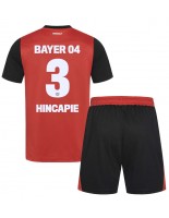 Otroške Nogometnih dresov Bayer Leverkusen Piero Hincapie #3 Domači 2024-25 Kratki rokavi (+ hlače)